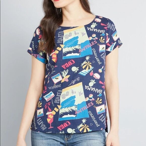 ModCloth Delightful Demeanor Short-Sleeve Blouse - Picture 1 of 7